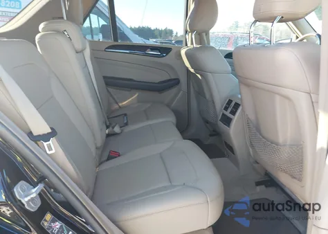 2015 Mercedes-Benz Ml 350 4Matic z USA, uszkodzony, nr VIN 4JGDA5HB4FA597900